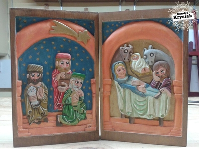 Adelaida. Díptico tallado y policromado en madera de Samba