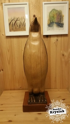 María Angeles. Pingüino. Madera de Cerrejeira. 2019