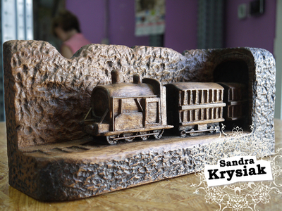 Carmen, tren - caoba africana - 2013