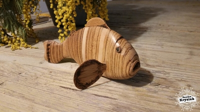 Salvador. Talla en zebrano. Nemo. 2019