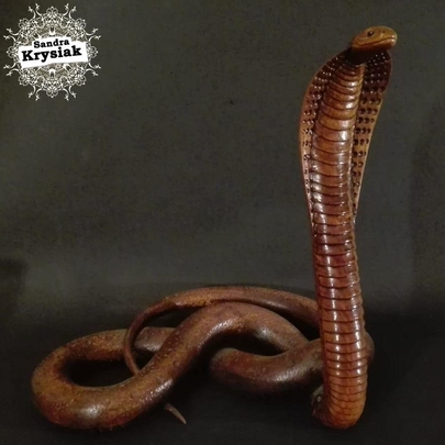Ismael Mesa. Cobra. Talla en cerezo. 2019