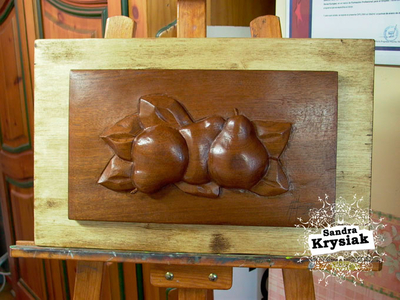 Maria Rosa - Relieve en Madera de Sapely