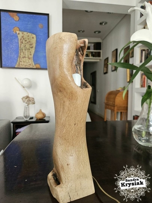 Pié de lámapra en madera de alcornoque. Pablo Ramírez.