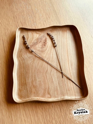 Fuente en madera de castaño. Cristina Prieto.